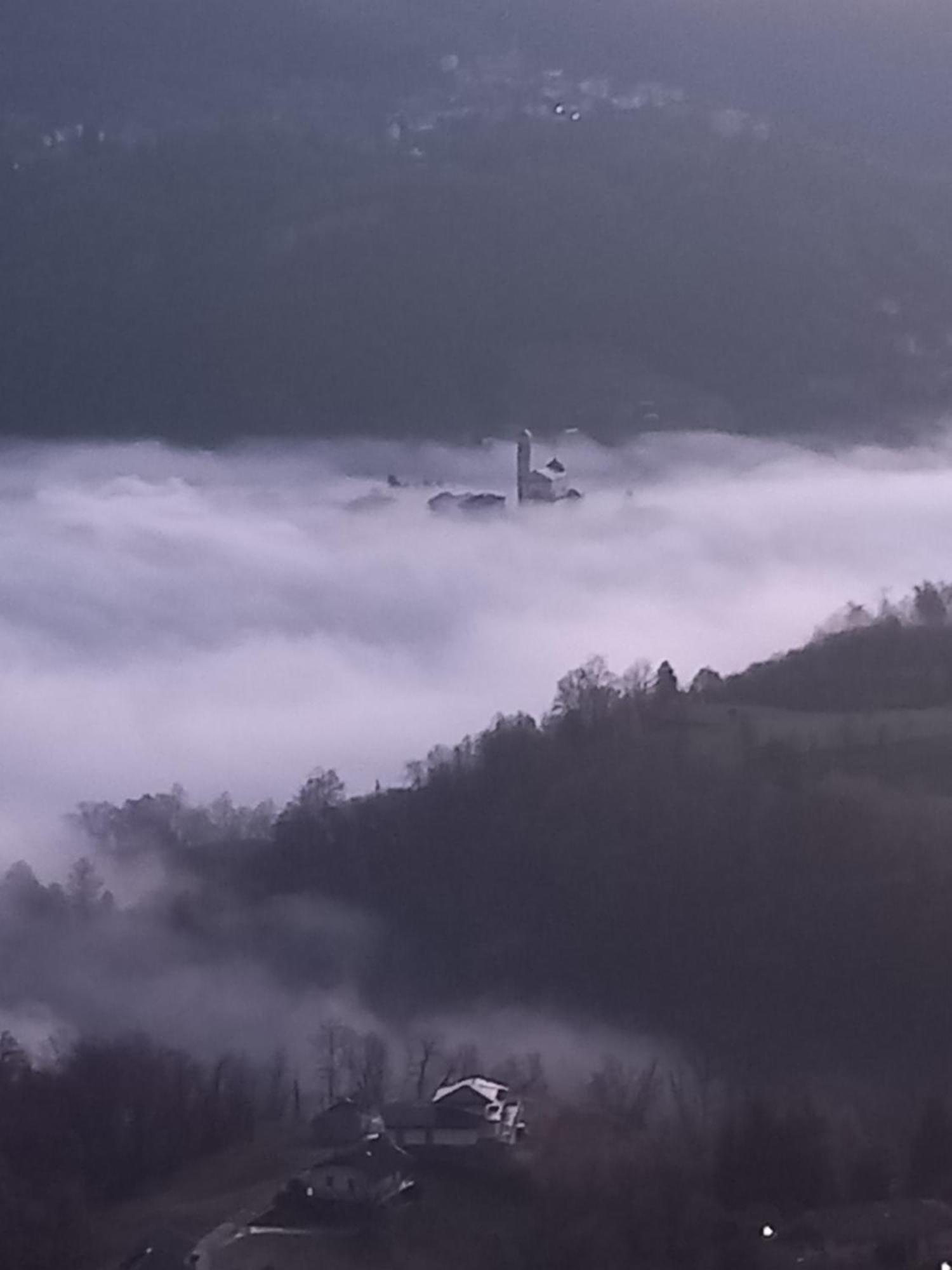 ホテル Il Castello Di Venere ロータ・ディマーニャ エクステリア 写真